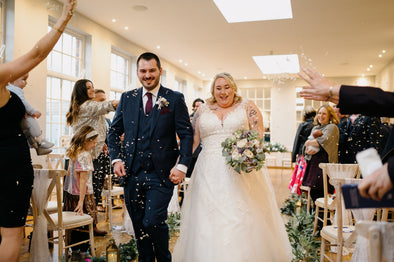 Real Wedding - Cream, lilac and sage wedding flowers