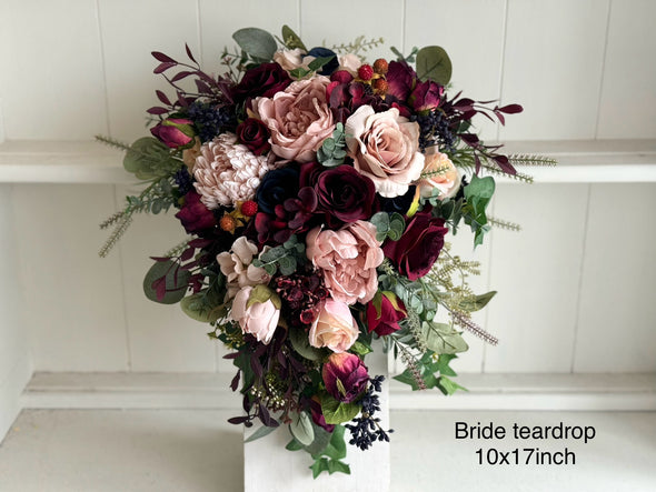 Blush pink, burgundy and navy blue wedding flowers