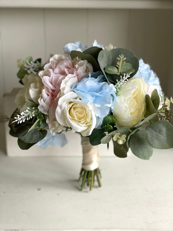 pink blue wedding flowers